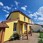 Kwatera prywatna Privee Avec Jardin *