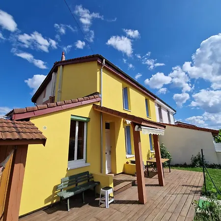 Séjour chez l'habitant Privée Avec Jardin *